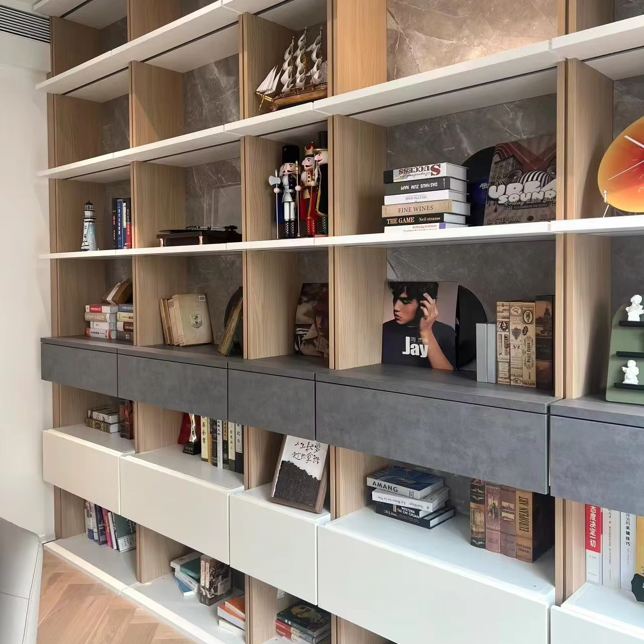 Sustainable Living Design - Luxury Sustainable Solid Wood Living Room